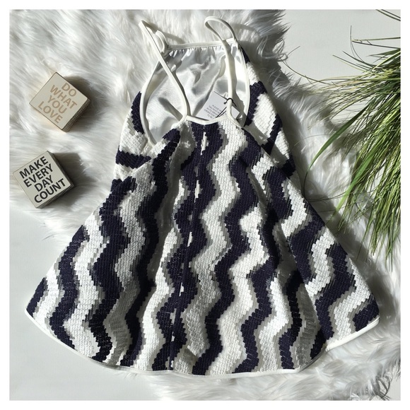 MILLY BLUE & WHITE CHEVRON TOP - Picture 5 of 6